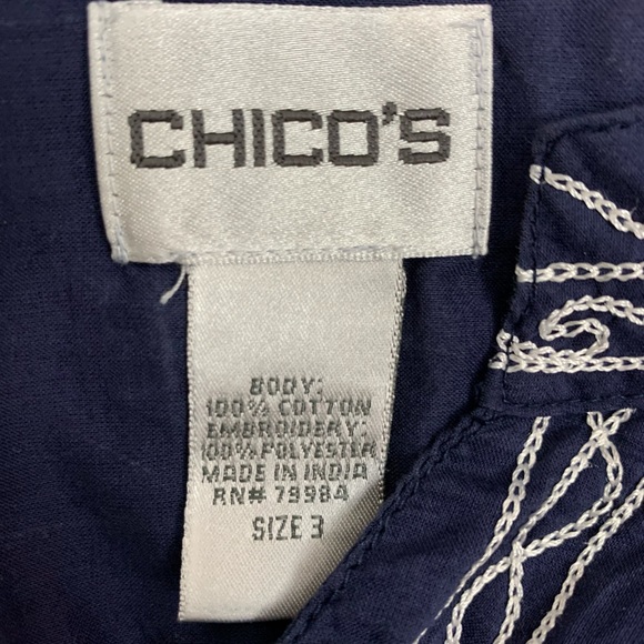 Chicos Navy Embroidered Long Sleeve Button down shirt, Size XL 16 (chicos sz 3) - Picture 5 of 5